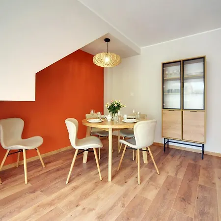 Invest Centrum Park 29 شقة شكلارسكا بوريبا