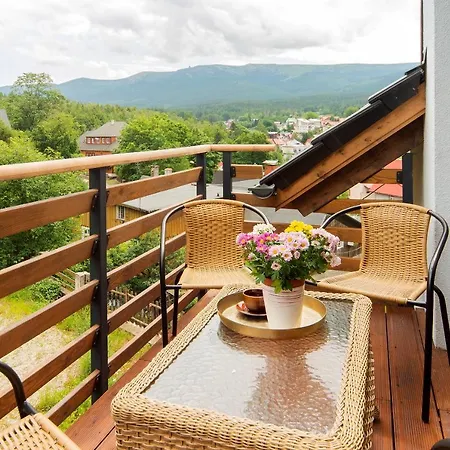 Invest Centrum Park 29 شقة شكلارسكا بوريبا